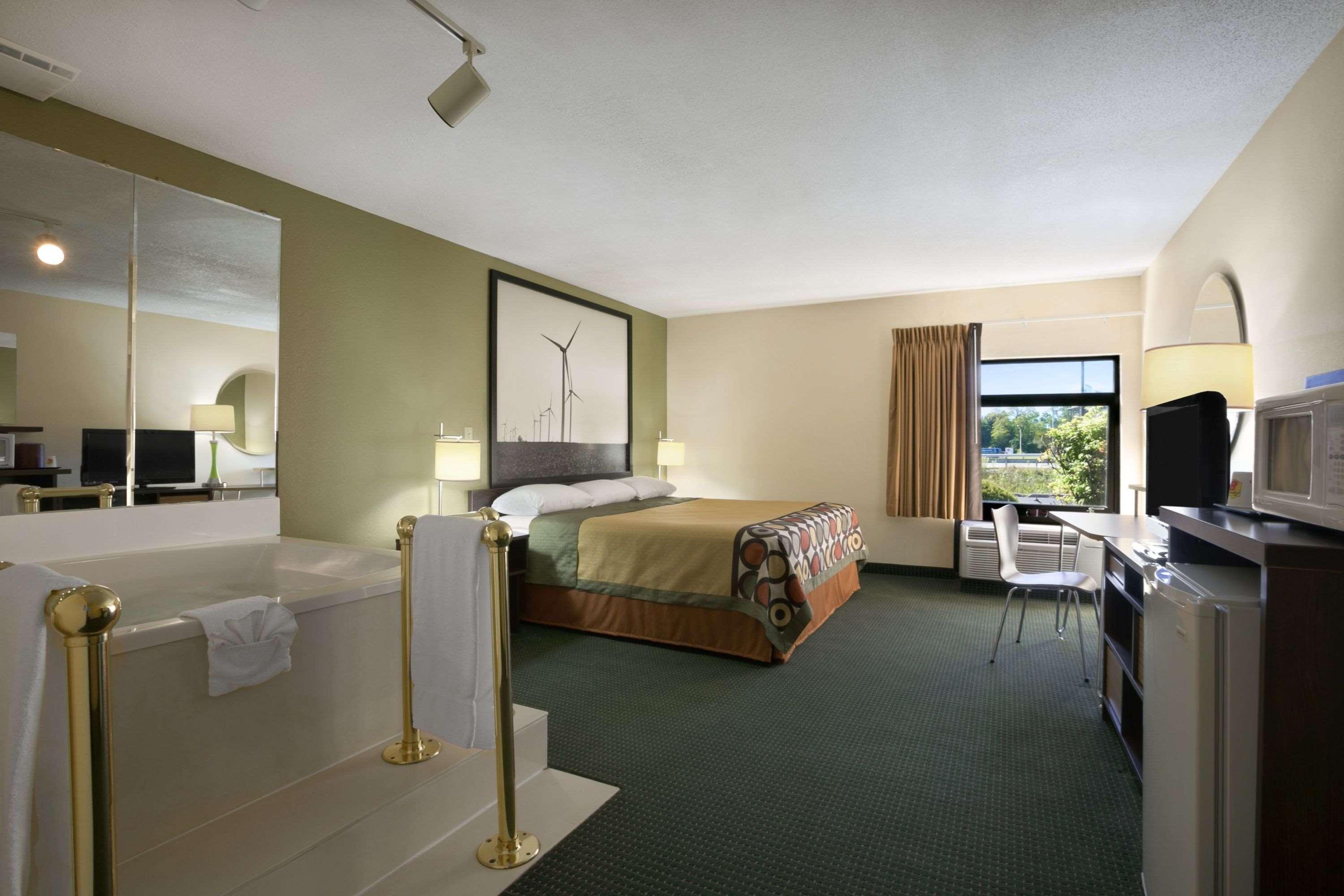 Super 8 By Wyndham Columbia City Buitenkant foto